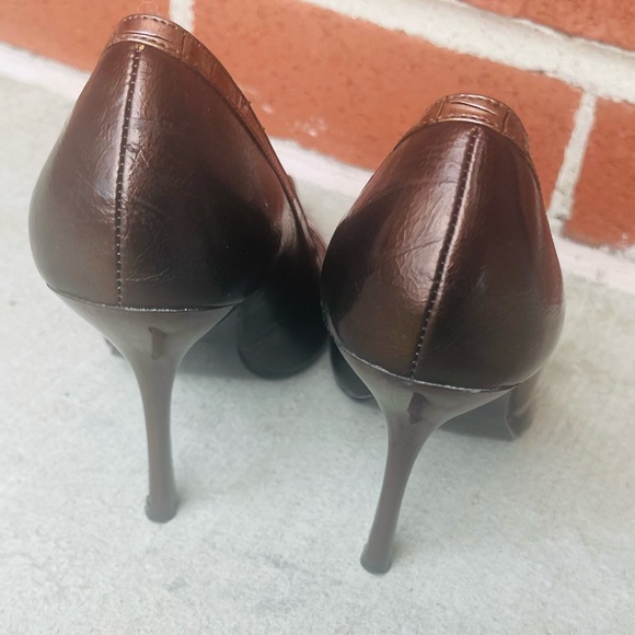 Bakers Coral Heels Golden Buckle Brown Show With Pointed Toe Embossed Crocodile - Picture 3 of 10